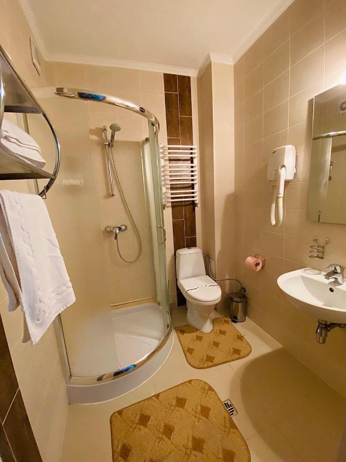 Gerdan Hotel Yaremche Bagian luar foto